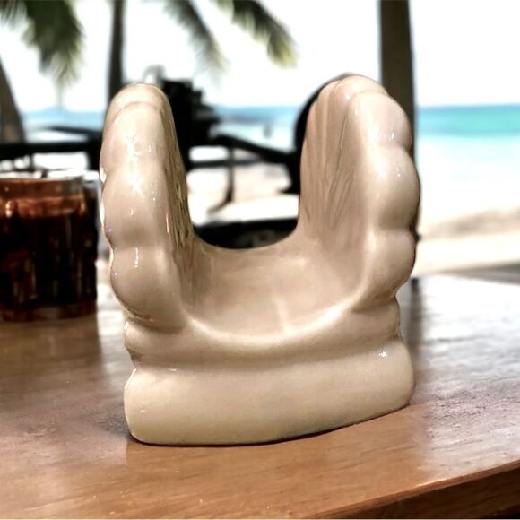 Sea Shell l Napkin or Mail holder l Home, Office, Bath l Glazed Ceramic, Glass - Picture 6 of 6